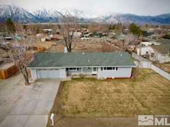 2nd image of 1390 Marlette Cir