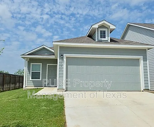 1232 Cattail Ln Photo 1