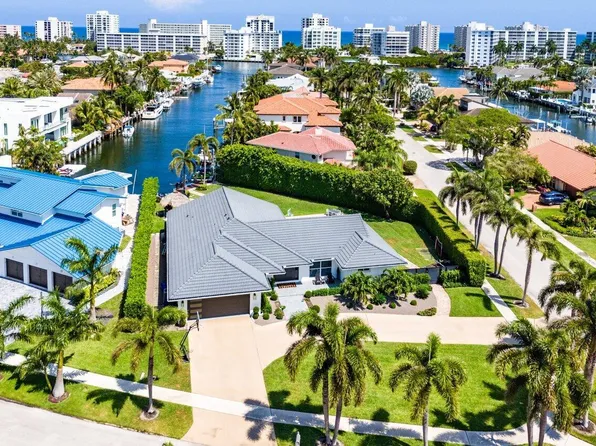 7700 NE Spanish Trail Ct, Boca Raton, FL 33487
