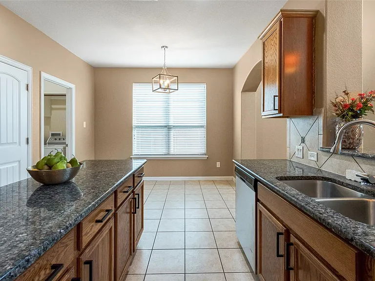 3413 Grail Hollows Rd — Photo 10