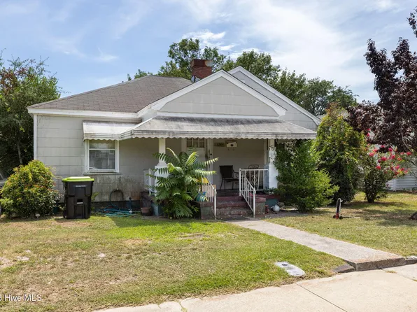 1705 Shepard Street, Morehead City, NC 28557