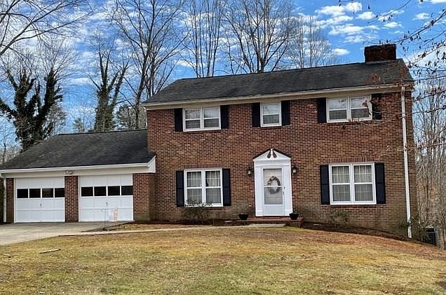 1st image of 71 Woodbriar Ct