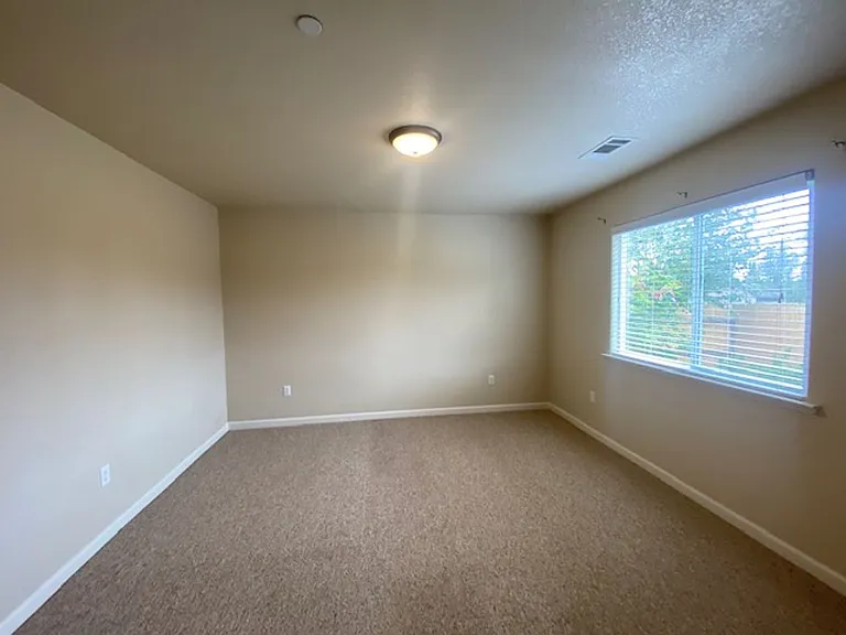 1956 Sagewood Way — Photo 24