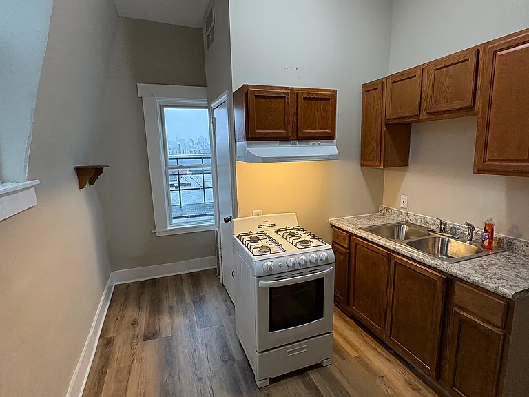 26 W 15th St #3 — Photo 6