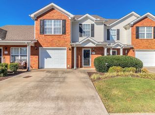 913 Wolves Den Pl, Murfreesboro, TN 37128