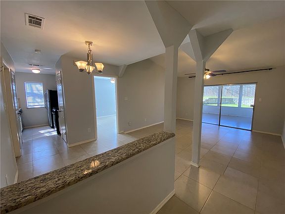 3rd image of 5249 Meadow Creek Dr