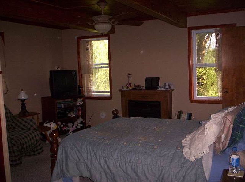 5th image of 256 ROBINSON Road