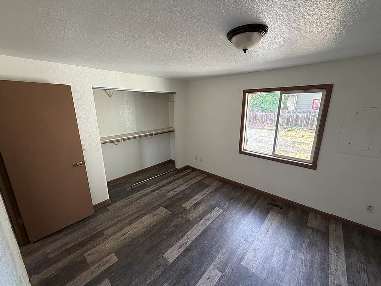 14155 Linden Ave #1415.5 — Photo 17