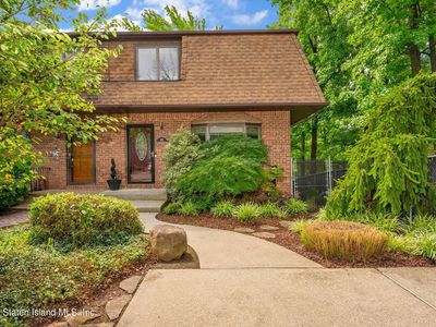 832 Sheldon Ave, Staten Island, NY, 10309