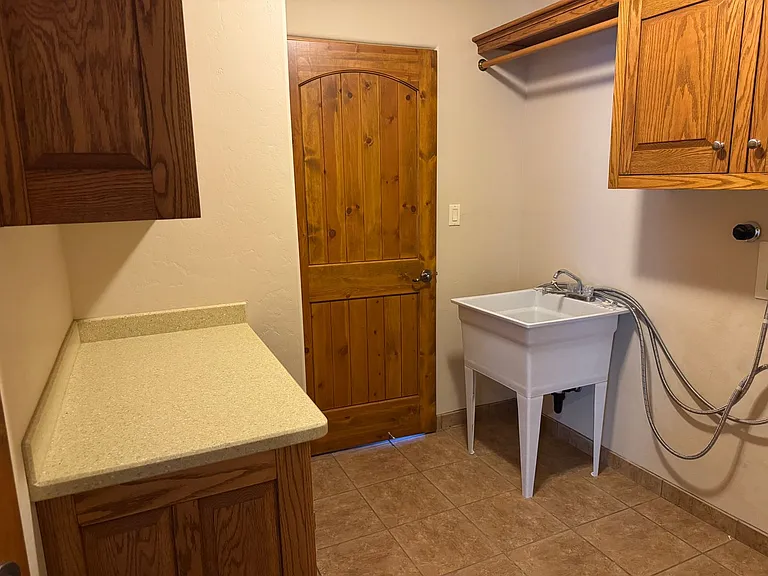 9 Jordan Ct — Photo 23
