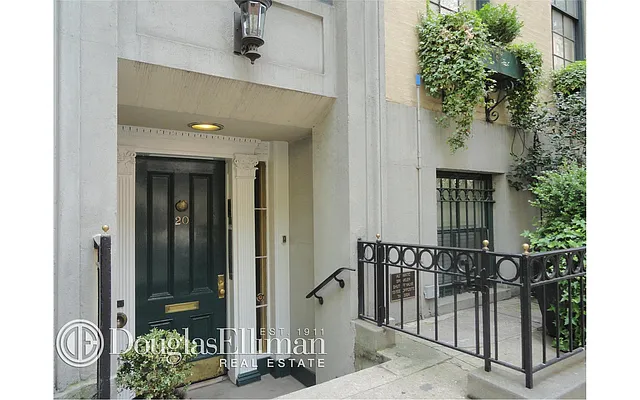 Rented by Douglas Elliman | media 28