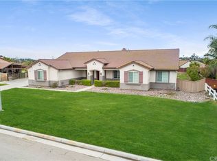 9836 Woodbridge Ln, Riverside, CA 92509