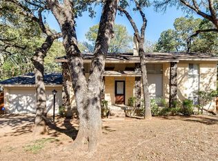 1001 N Bowen Rd, Arlington, TX 76012