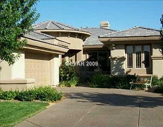 2nd image of 68 Fountainhead Cir