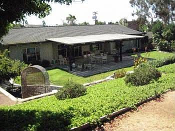 2nd image of 17 El Rancho Vis