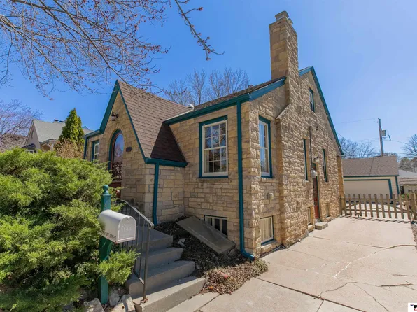 1825 Pawnee St, Lincoln, NE 68502