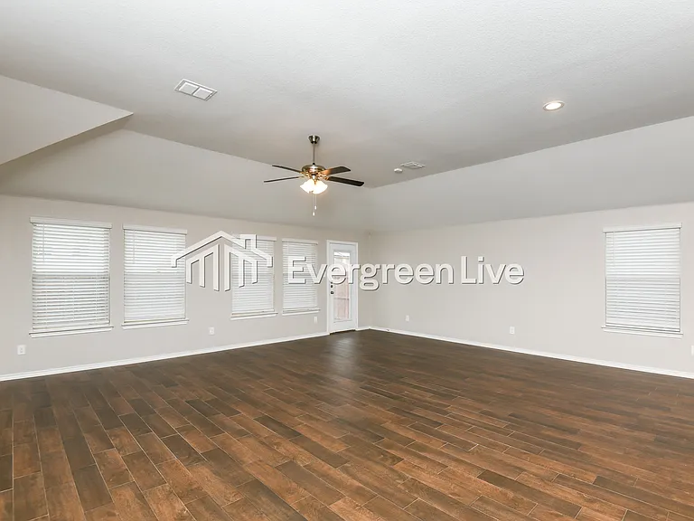 3324 Tobago Rd — Photo 2