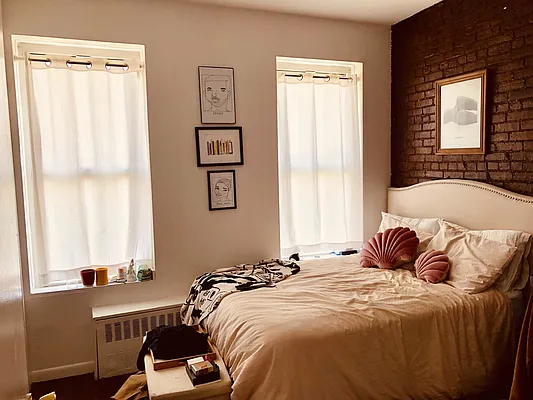 Rented by Real Broker NY LLC | media 23