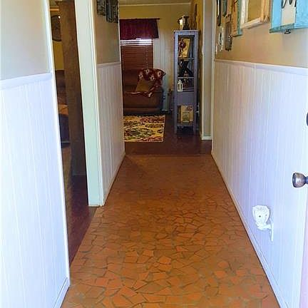 3rd image of 1637 Glendale Dr