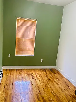 Rented by HOTPROPERTY NYC LLC | media 22