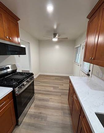 5th image of 838 Roble Ave APT 6