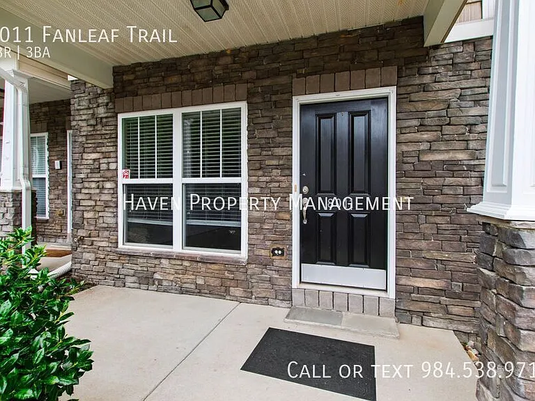 8011 Fanleaf Trl — Photo 2