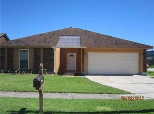 4049 Mayhaw Dr, Harvey, LA 70058