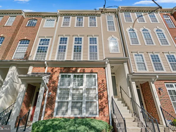 1008 Wood Branch Ct Unit 406, Upper Marlboro, MD 20774