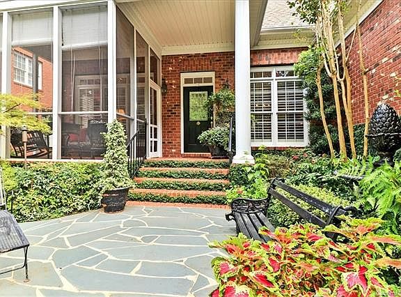 4th image of 120 Brackenbury Ln