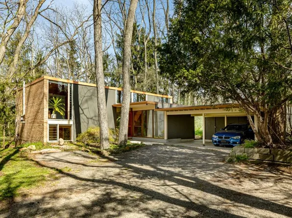 4063 E Huron River Service Dr, Ann Arbor, MI 48104