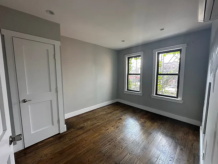 3410 Beverly Rd #2 — Photo 6