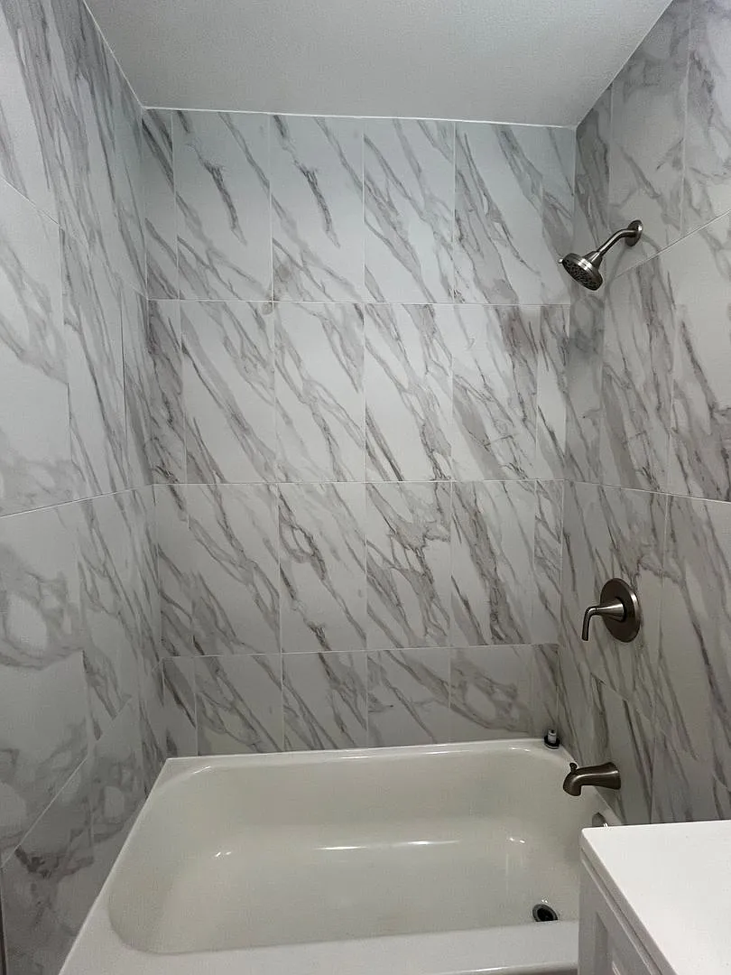 1210 Hoffman Avenue — Photo 2