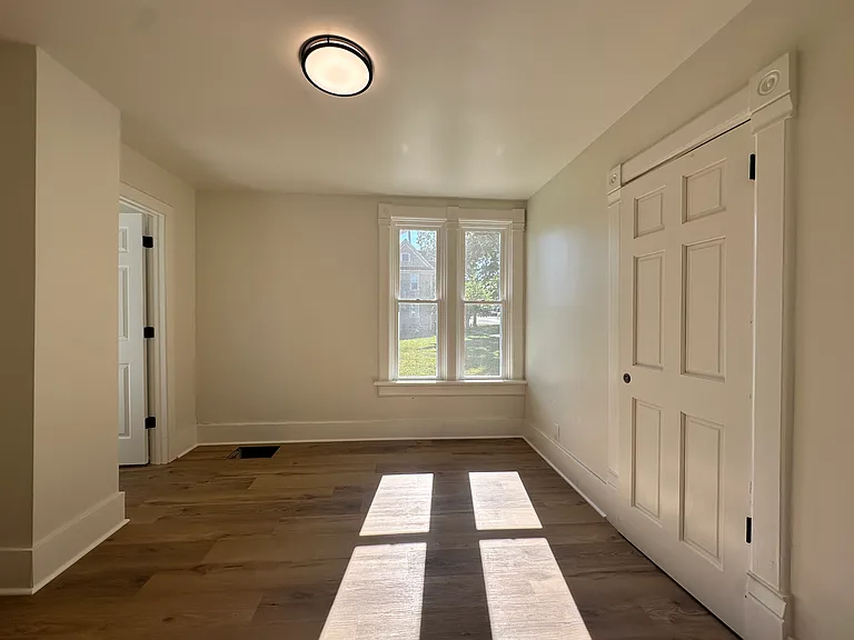 59 E Walworth Ave #1 — Photo 11