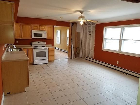 4th image of 2101 Grayfox Ct