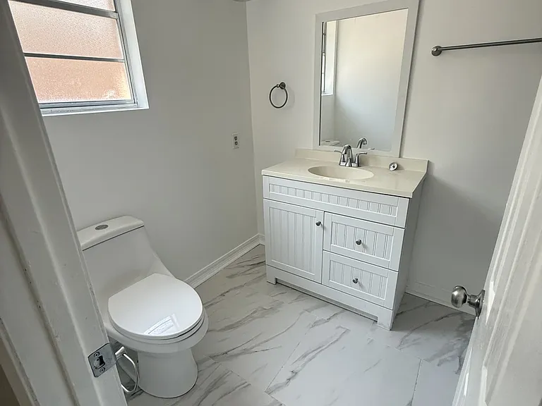 7801 Saint Charles Ave #1 — Photo 19