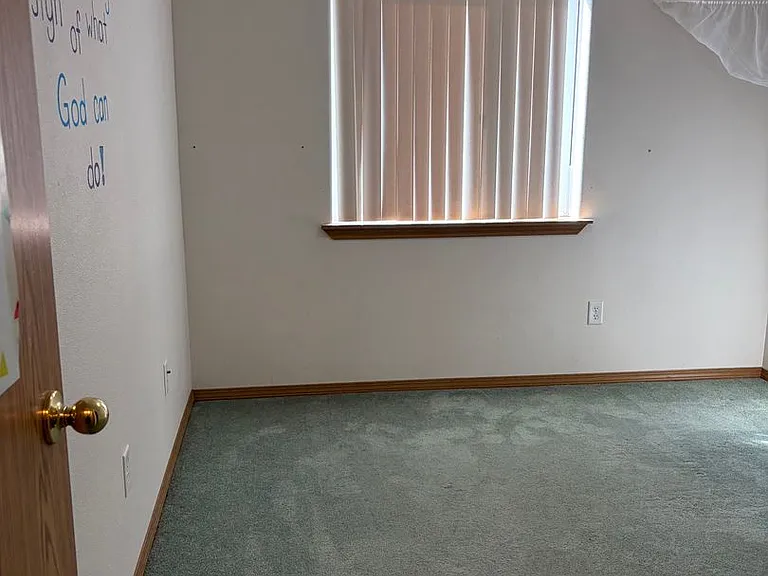 183 E Roosevelt St — Photo 30