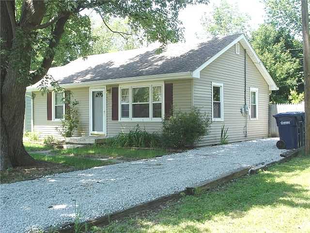 1st image of 2320 Wildwood Ave