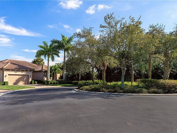 2nd image of 21771 Arenga Ln