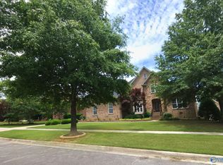 111 Foxfield Dr, Madison, AL 35758