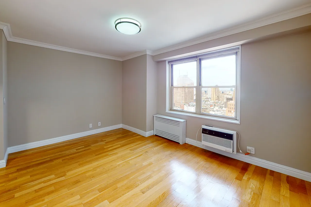 310 Greenwich Street — Photo 4