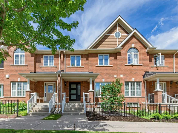 5 Caserta St, Georgina, ON L4P 0E6