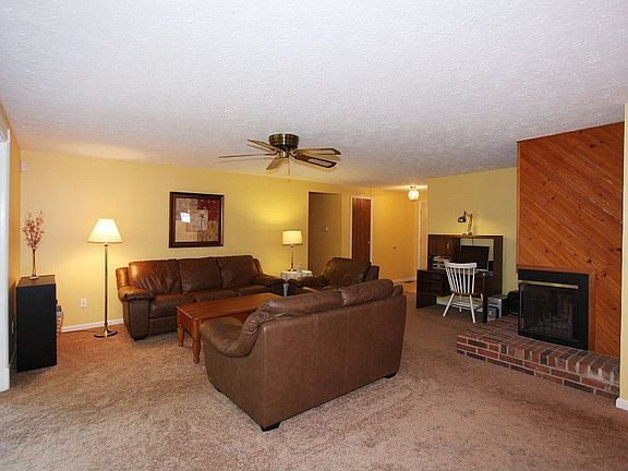 4th image of 5699 Liberty Creek Pkwy
