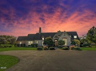 2977 Pine Grove Way, Lima, OH