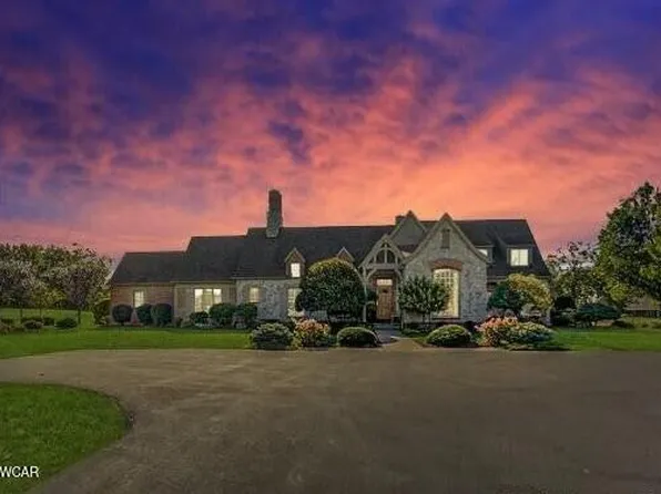 2977 Pine Grove Way, Lima, OH 45805