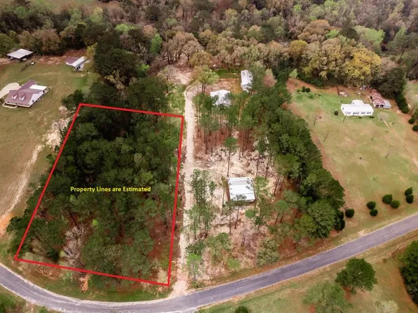 Ivywood Dr, Hartford, AL 36344