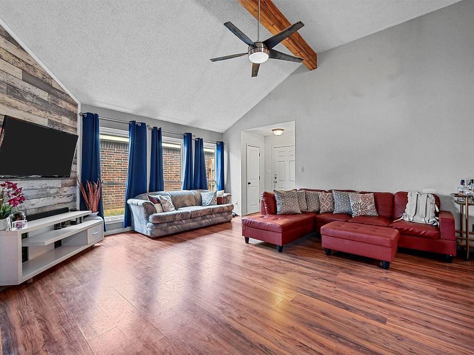 1st image of 6808 Cuculu Dr