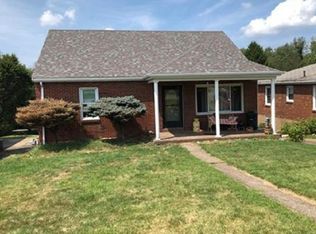 122 Wilkins Ave, Weirton, WV 26062