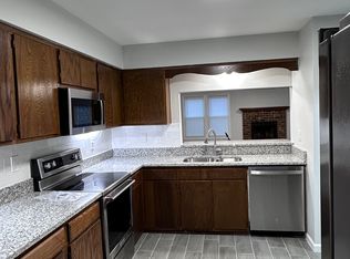 1353 Hafford Rd, Virginia Beach, VA 23464