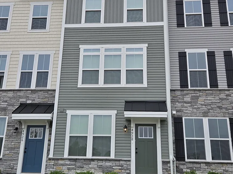 4928 Dunhaven Dr — Photo 40