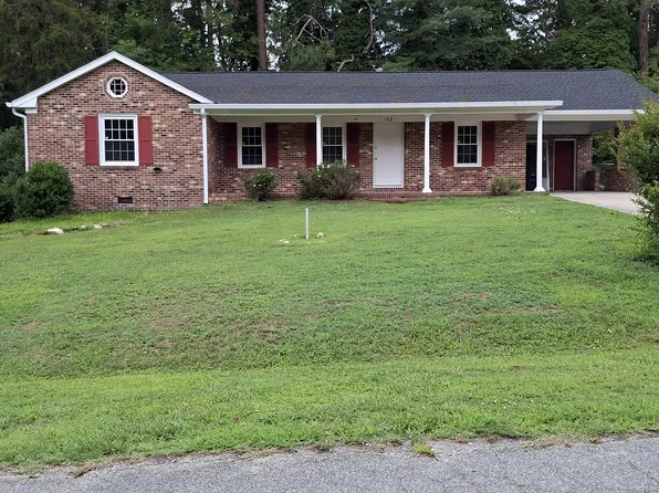 102 Fairfield Dr, Clarksville, VA 23927